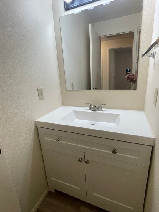 1234 NW Lanyard Loop in Oak Harbor, WA - Building Photo