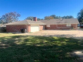 5302 Vale St in Greenville, TX - Building Photo - Building Photo