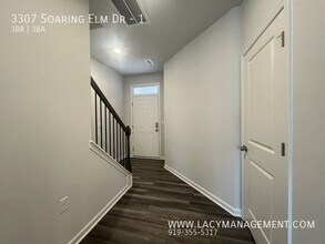 3307 Soaring Elm Dr in Durham, NC - Building Photo - Building Photo