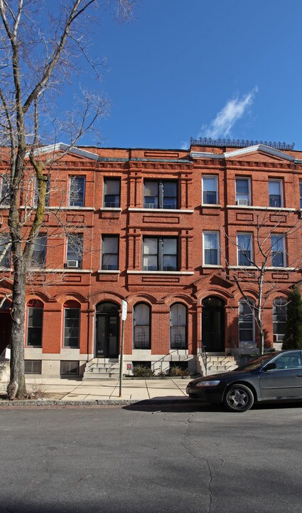 1833 Bolton St in Baltimore, MD - Building Photo