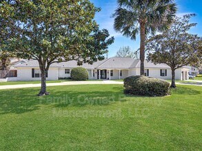 23 Shadowmoss Pkwy in Charleston, SC - Building Photo - Building Photo