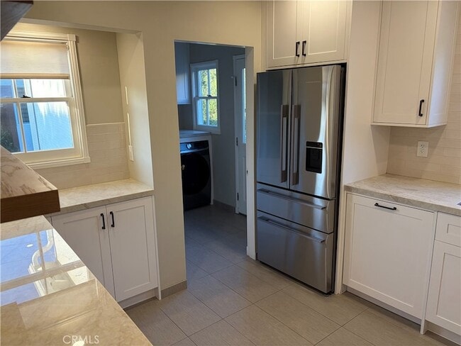 851 Graynold Ave in Glendale, CA - Building Photo - Building Photo