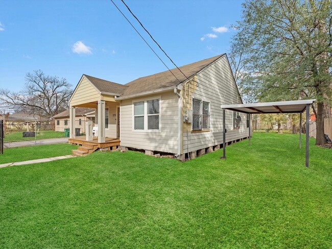 property at 1211 Bigelow St