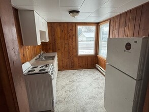 4102 Canyon Lake Dr in Rapid City, SD - Building Photo - Building Photo