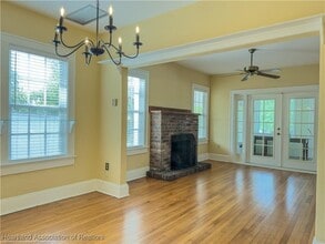 2384 Lakeview Dr in Sebring, FL - Building Photo - Building Photo