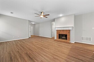 5809 Deck House Rd in Fort Worth, TX - Building Photo - Building Photo