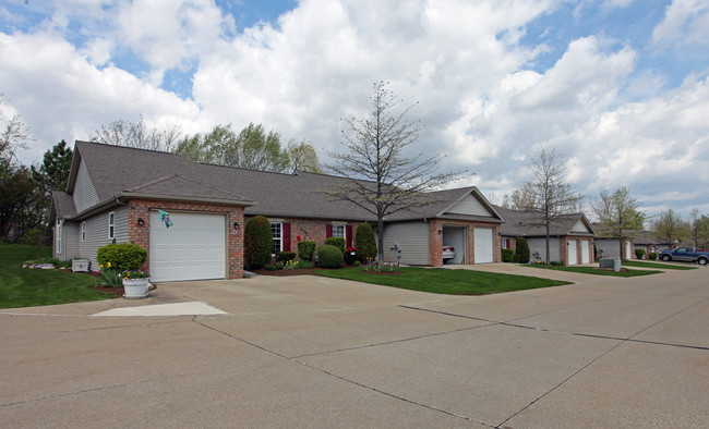 Jefferson Villas Apartments in Medina, OH - Building Photo - Building Photo