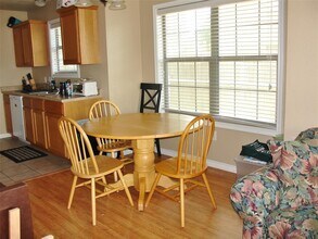 104 Vista Way in Huntsville, TX - Building Photo - Building Photo