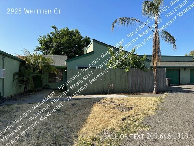 property at 2928 Whittier Ct