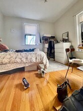 1283 Commonwealth Ave, Unit 2 in Boston, MA - Building Photo - Building Photo