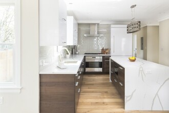 23 Winslow Rd in Brookline, MA - Building Photo - Building Photo