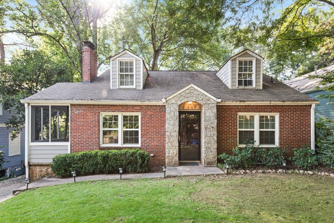 property at 919 Gilbert St SE