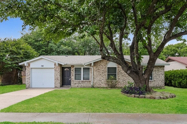 property at 738 Lisa Ln