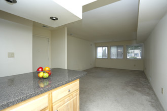 Village East Apartments in East Windsor, NJ - Building Photo - Interior Photo