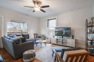 660 Bloomfield Ave in Verona, NJ - Building Photo - Building Photo