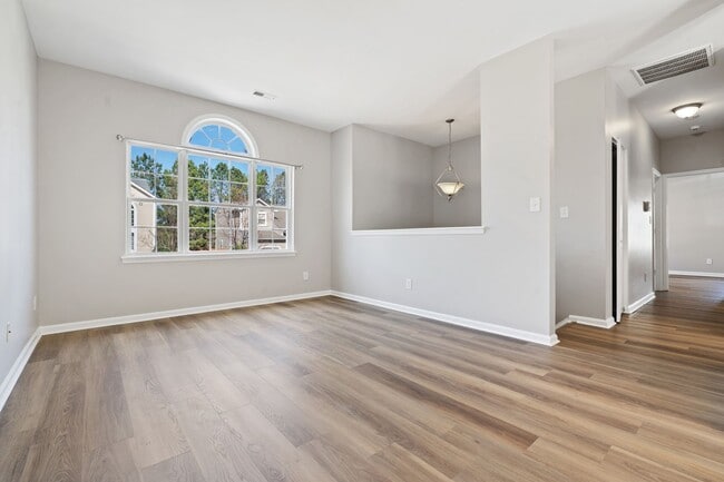 426 Hanson Rd in Durham, NC - Foto de edificio - Building Photo