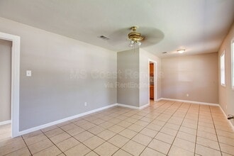 6569 Cortez Cir in Ocean Springs, MS - Building Photo - Building Photo