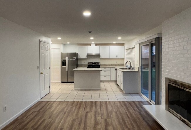 11995 SW Settler Way in Beaverton, OR - Building Photo - Building Photo