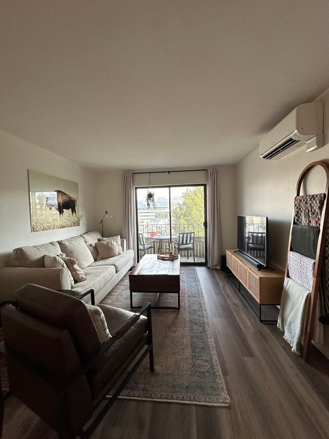 339 E 600 S, Unit Town Park