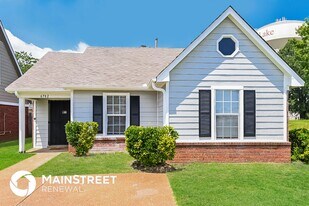 6782 Kirkland Cove in Horn Lake, MS - Building Photo