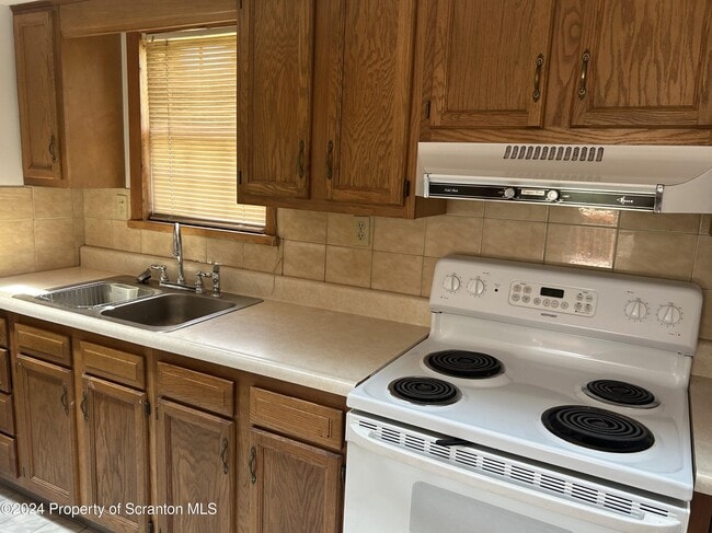 80 Worth Church Rd in Jermyn, PA - Building Photo - Building Photo