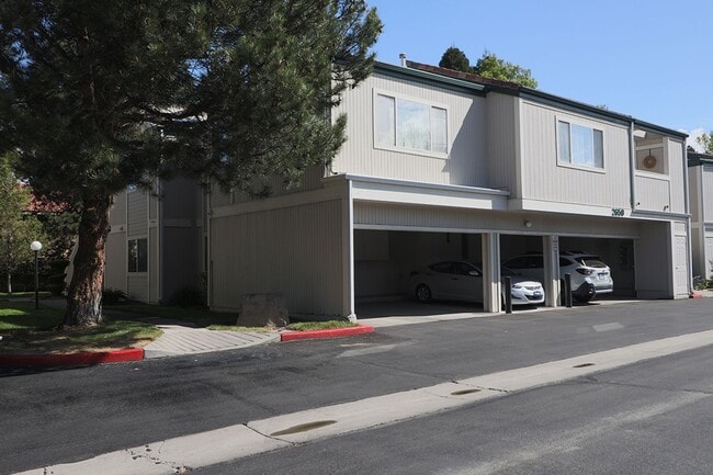 2659 Sycamore Glen Dr in Sparks, NV - Building Photo - Building Photo