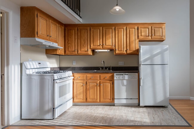 278 Main in West Haven, CT - Foto de edificio - Building Photo