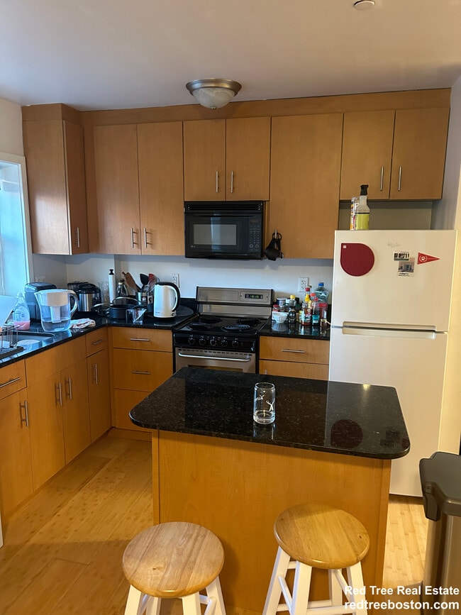 property at 461 Park Dr