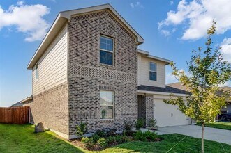 5111 Eden Pt Dr in Denton, TX - Building Photo - Building Photo