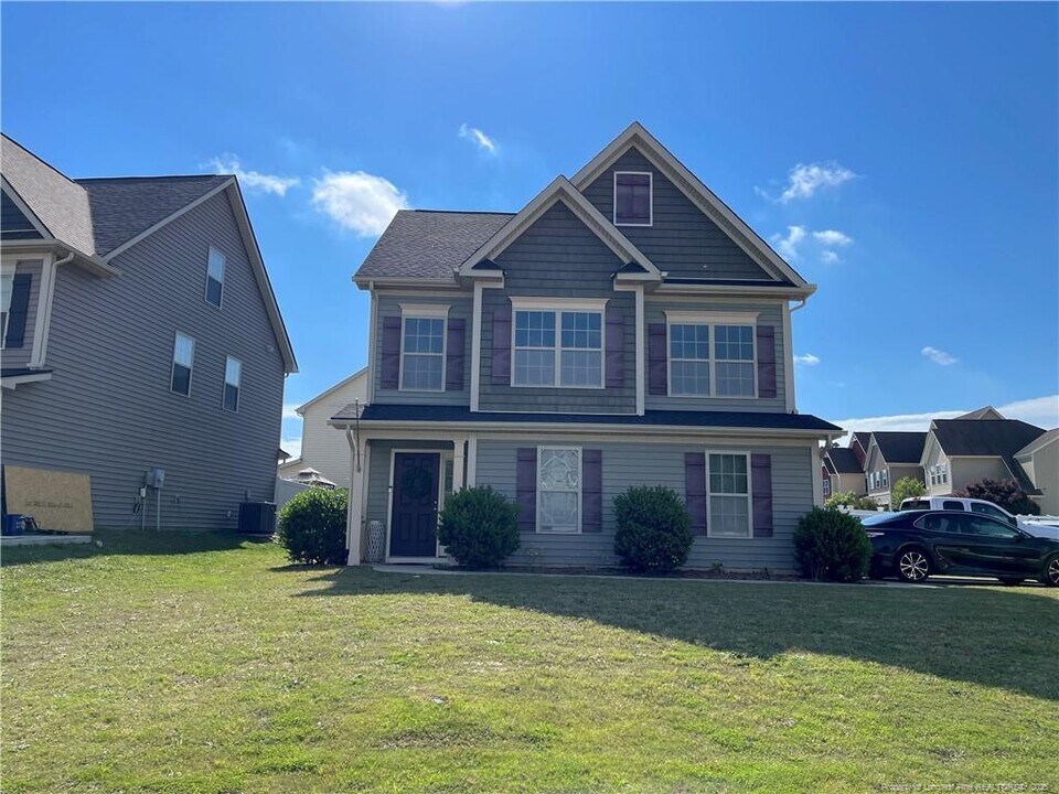 15 Red Coat Dr in Cameron, NC - Building Photo