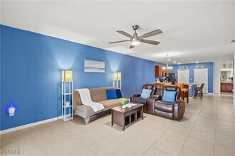 10733 Crossback Ln in Lehigh Acres, FL - Building Photo - Building Photo