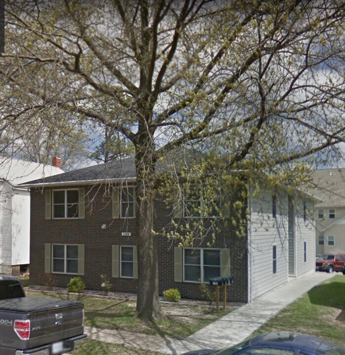 1104 N Elm St in Rolla, MO - Building Photo