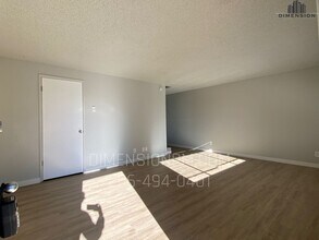 Olympia Townhouses 325 Pattison in Olympia, WA - Building Photo - Building Photo