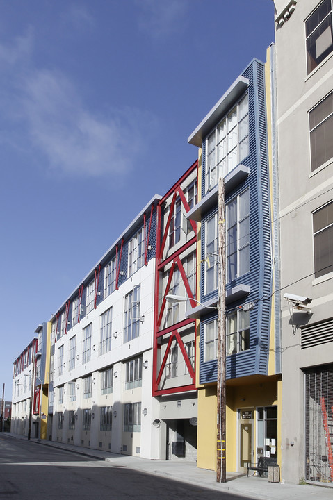 Bluxome Lofts in San Francisco, CA - Building Photo