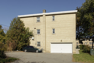 70 Cloverhill Rd Apartments