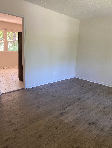 325 Comet Dr in Hendersonville, NC - Building Photo - Building Photo