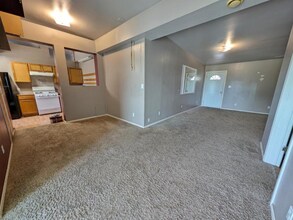 406 W 4th Ave in Iliff, CO - Building Photo - Building Photo