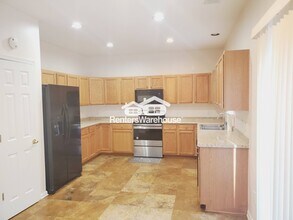 7711 Parkside Dr in Lithia Springs, GA - Building Photo - Building Photo