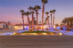 6808 O'Bannon Dr in Las Vegas, NV - Building Photo
