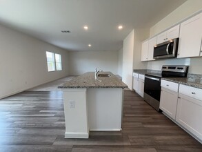 5600 Dublin Ln in Crowley, TX - Building Photo - Building Photo