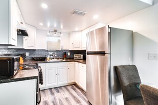 10845 71st Ave in Seminole, FL - Building Photo