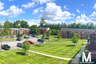 Centennial Woods Apartments in Cincinnati, OH - Building Photo - Building Photo