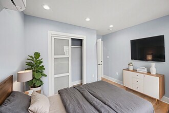 4535 Avondale St, Unit 1 in Bethesda, MD - Foto de edificio - Building Photo