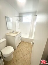 8360 Blackburn Ave in Los Angeles, CA - Building Photo - Building Photo