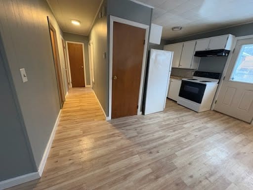 40 Adirondack View in Bristol, VT - Foto de edificio - Building Photo