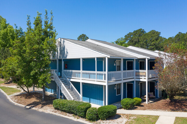 Azure Cove in Garden City, GA - Foto de edificio - Building Photo