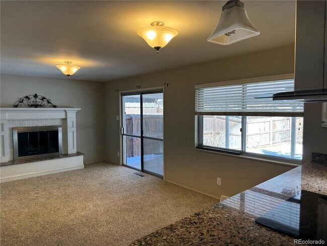 2524 S Oneida St in Denver, CO - Foto de edificio - Building Photo