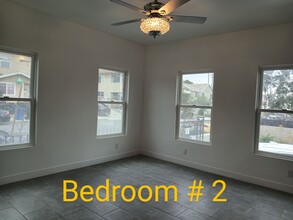 701 N Cummings St, Unit 701 in Los Angeles, CA - Building Photo - Building Photo