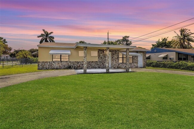 6200 SW 18th St in Pompano Beach, FL - Building Photo - Building Photo