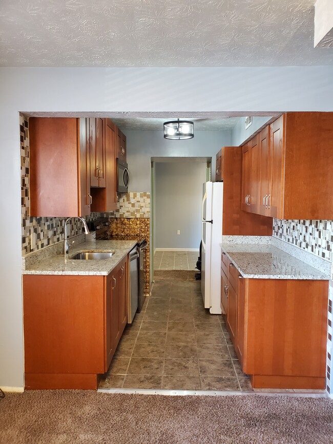 7812 Hanover Pky, Unit Condo For Rent in Greenbelt, MD - Foto de edificio - Building Photo